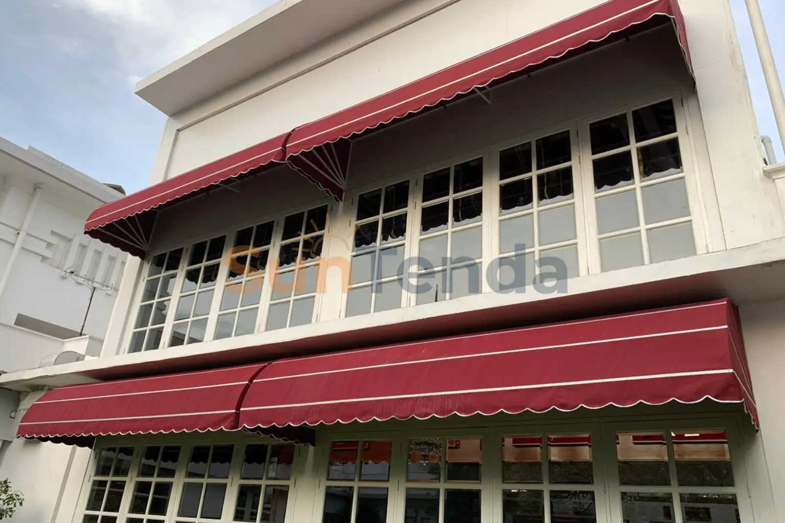Kanopi Kain Jendela